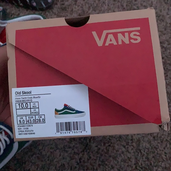 Yacht club vans - Picture 2 of 3